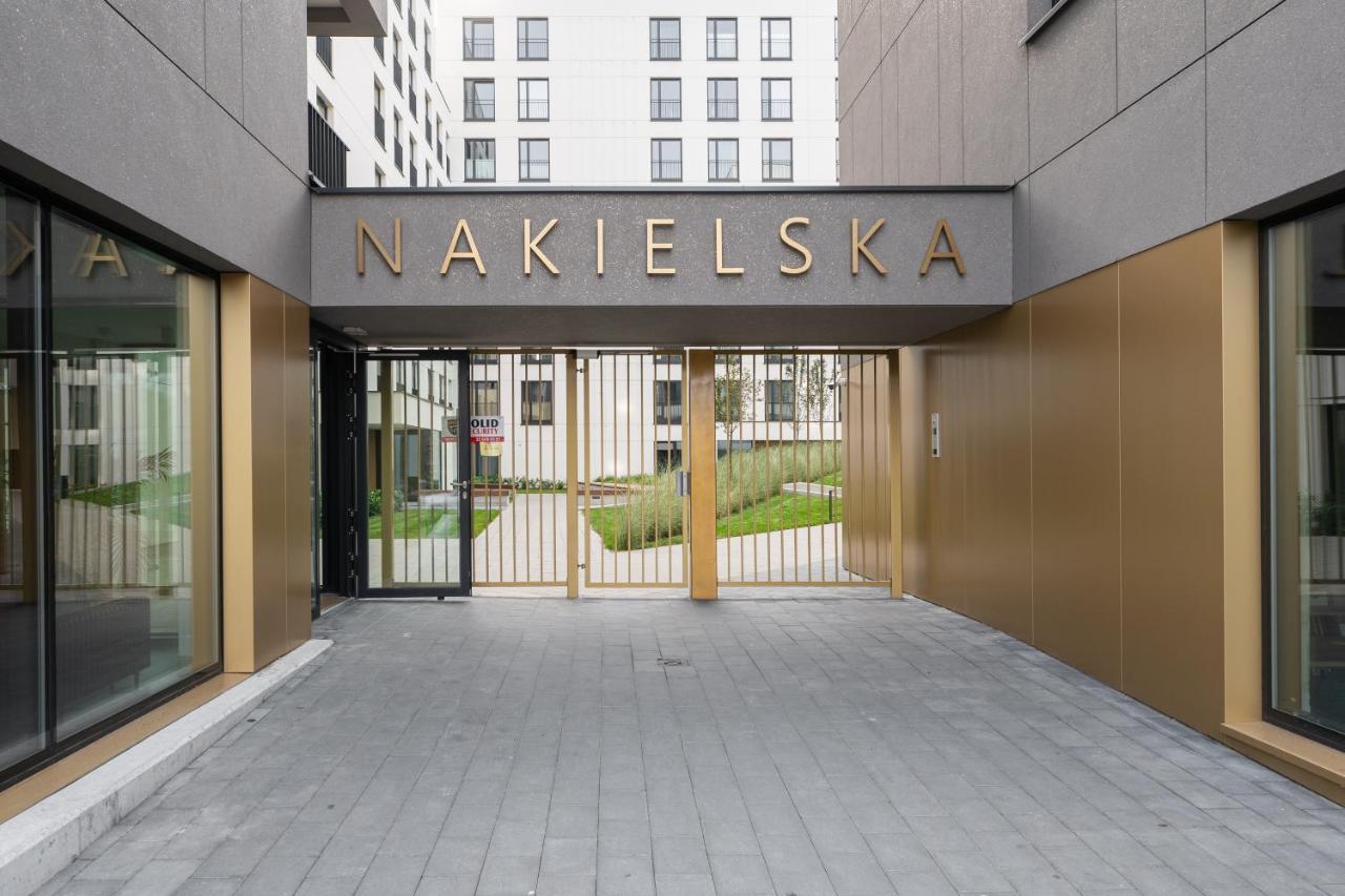 Wola Nakielska Comfort Apartment Varşovia Exterior foto